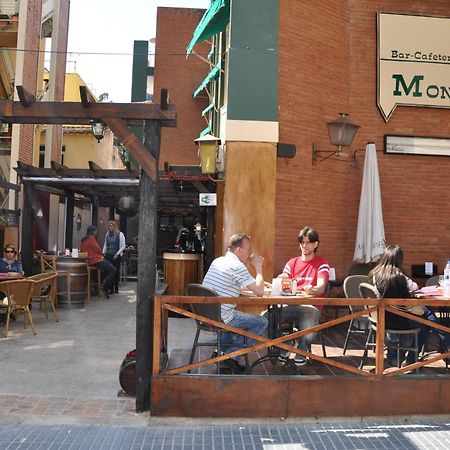 Hostal Montsant Σαλού Εξωτερικό φωτογραφία